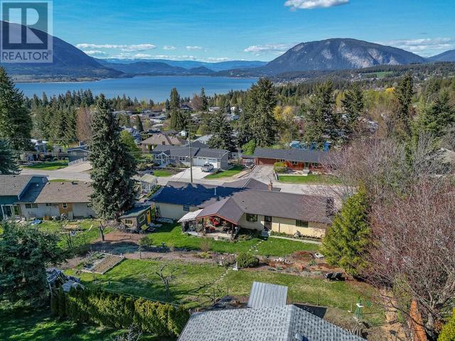 1880 2 Avenue Se, House detached with 4 bedrooms, 3 bathrooms and 6 parking in Salmon Arm BC | Image 62