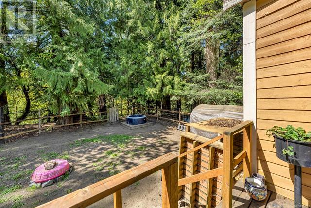 11 - 2670 Sooke River Rd, House other with 3 bedrooms, 1 bathrooms and 2 parking in Sooke BC | Image 25
