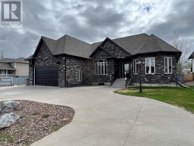 9201 Lakeshore Drive, House detached with 3 bedrooms, 3 bathrooms and 4 parking in Grande Prairie AB | Card Image
