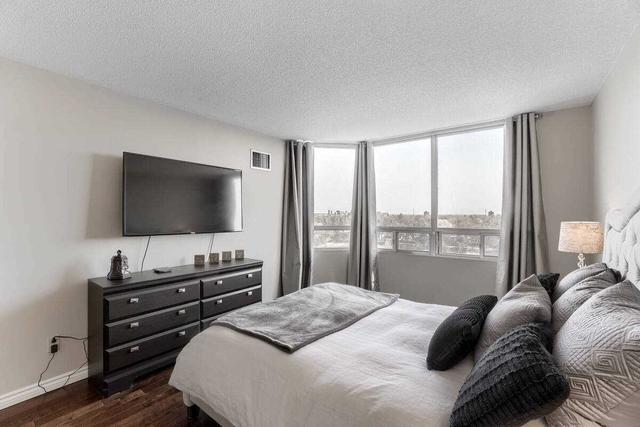 810 - 330 Mill St S, Condo with 2 bedrooms, 2 bathrooms and 2 parking in Brampton ON | Image 15