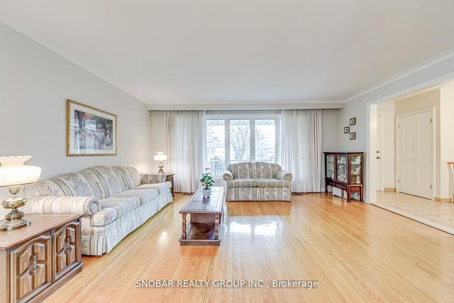 47 Hamptonbrook Dr, House detached with 3 bedrooms, 2 bathrooms and 4 parking in Toronto ON | Image 38