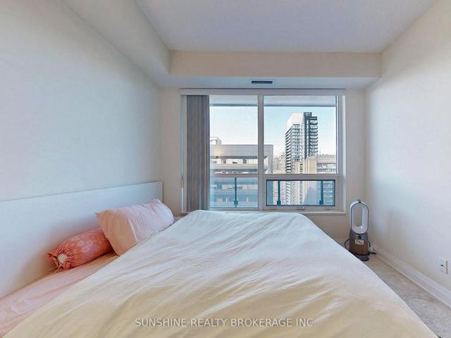 2122 - 5 Sheppard Ave E, Condo with 2 bedrooms, 2 bathrooms and 1 parking in Toronto ON | Image 9