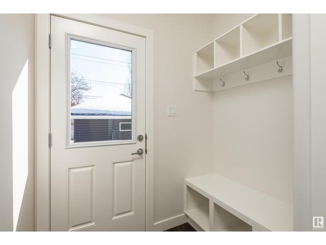 8719 149 St Nw, House detached with 5 bedrooms, 3 bathrooms and null parking in Edmonton AB | Image 10