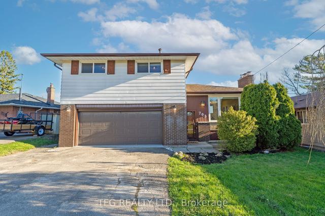 703 Tennyson Ave, House detached with 4 bedrooms, 3 bathrooms and 6 parking in Oshawa ON | Image 1