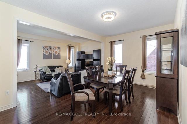 135 George Robinson Dr, House detached with 3 bedrooms, 4 bathrooms and 6 parking in Brampton ON | Image 33