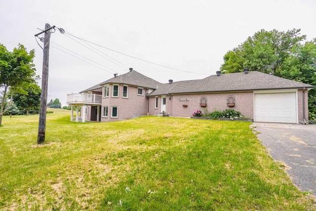 9176 Halton Erin Townline Rd, House detached with 2 bedrooms, 3 bathrooms and 15 parking in Erin ON | Image 29