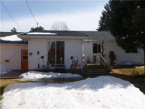 26 Larch St, House detached with 3 bedrooms, 2 bathrooms and 4 parking in Innisfil ON | Image 15