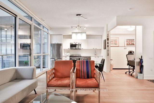 505 - 30 Roehampton Ave, Condo with 2 bedrooms, 2 bathrooms and 0 parking in Toronto ON | Image 33