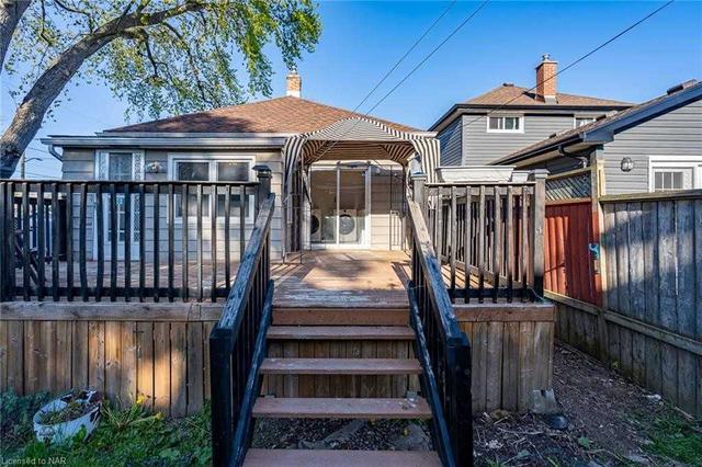 75 Henry St, House detached with 2 bedrooms, 2 bathrooms and 1 parking in St. Catharines ON | Image 21