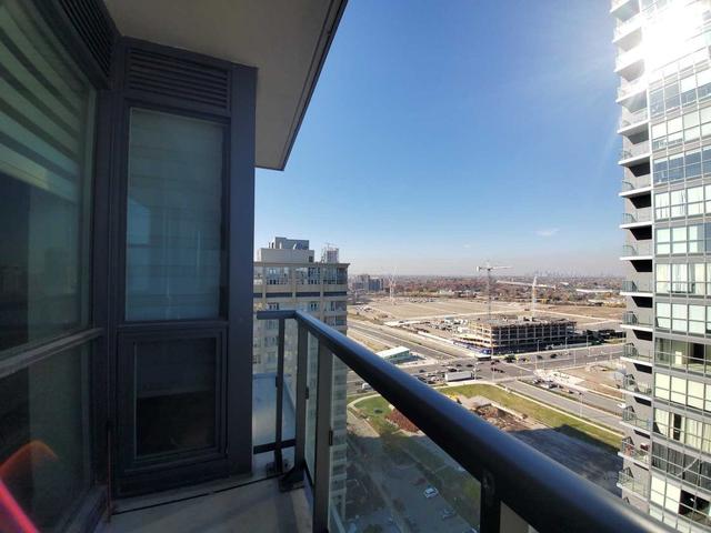 2203 - 2 Sonic Way, Condo with 1 bedrooms, 1 bathrooms and 1 parking in Toronto ON | Image 12