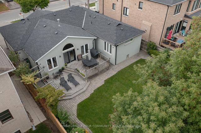 273 Ellerslie Ave, House detached with 4 bedrooms, 3 bathrooms and 4 parking in Toronto ON | Image 33