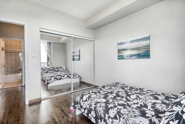 lph06 - 23 Lorraine Dr, Condo with 2 bedrooms, 2 bathrooms and 1 parking in Toronto ON | Image 9