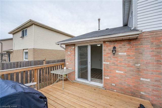 279 Tagge Crescent, House detached with 3 bedrooms, 2 bathrooms and 5 parking in Kitchener ON | Image 44