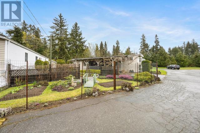 c12 - 2157 Regent Rd, House other with 3 bedrooms, 2 bathrooms and 2 parking in Comox Valley C (Puntledge   Black Creek) BC | Image 24