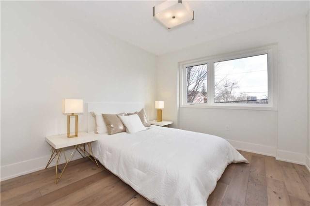 104 Oak Park Ave, House detached with 3 bedrooms, 4 bathrooms and null parking in Toronto ON | Image 16