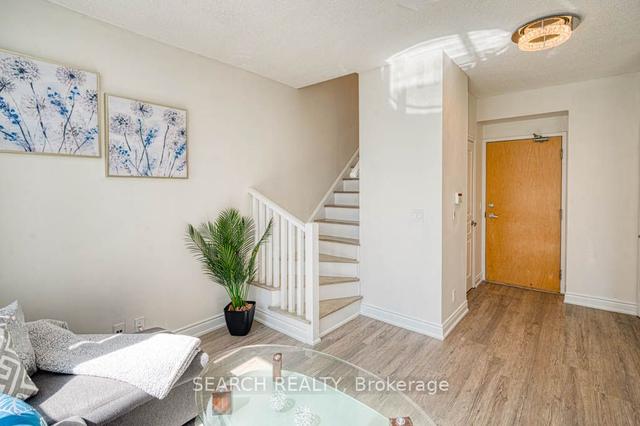 908 - 220 Burnhamthorpe Rd W, Condo with 2 bedrooms, 3 bathrooms and 2 parking in Mississauga ON | Image 10