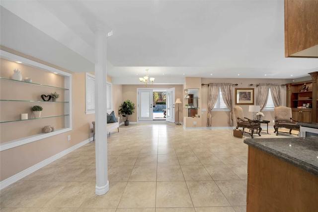107 Gregory Scott Dr, House detached with 4 bedrooms, 5 bathrooms and 12 parking in Vaughan ON | Image 16