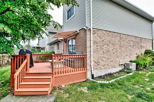 14 Shauna Crt, House attached with 6 bedrooms, 4 bathrooms and 4 parking in St. Catharines ON | Image 29