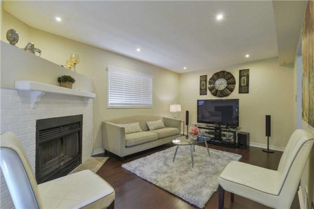 6919 Gracefield Dr, House detached with 4 bedrooms, 4 bathrooms and 4 parking in Mississauga ON | Image 6