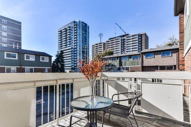 th15 - 30 Chichester Pl, Townhouse with 3 bedrooms, 2 bathrooms and 2 parking in Toronto ON | Image 6