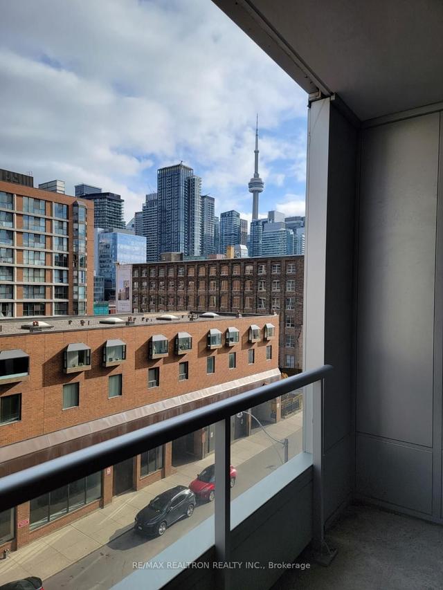 510 - 38 Cameron St, Condo with 1 bedrooms, 2 bathrooms and 0 parking in Toronto ON | Image 13