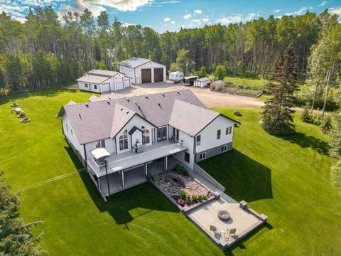 590083 Range Road 114, House detached with 5 bedrooms, 3 bathrooms and 10 parking in Woodlands County AB | Card Image