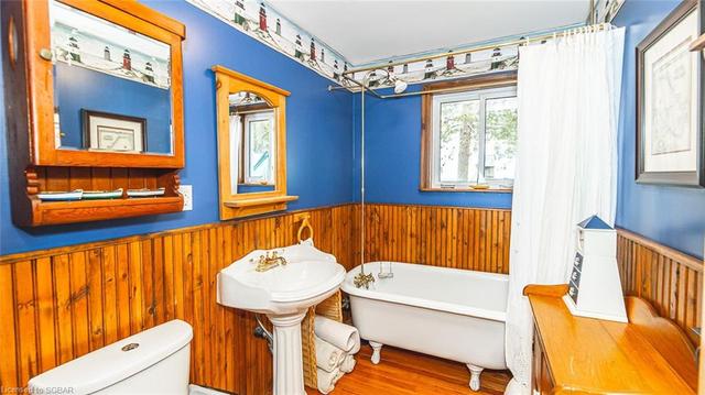 2477 Champlain Road, House detached with 3 bedrooms, 2 bathrooms and 11 parking in Tiny ON | Image 36