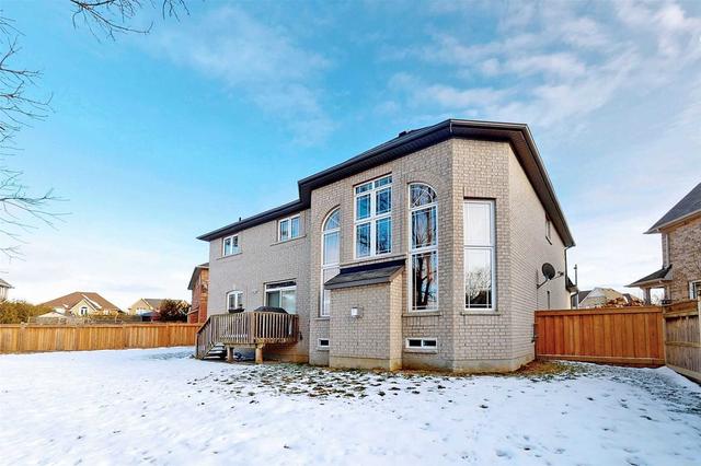 42 Mackenzie Crt, House detached with 4 bedrooms, 3 bathrooms and 6 parking in Georgina ON | Image 31