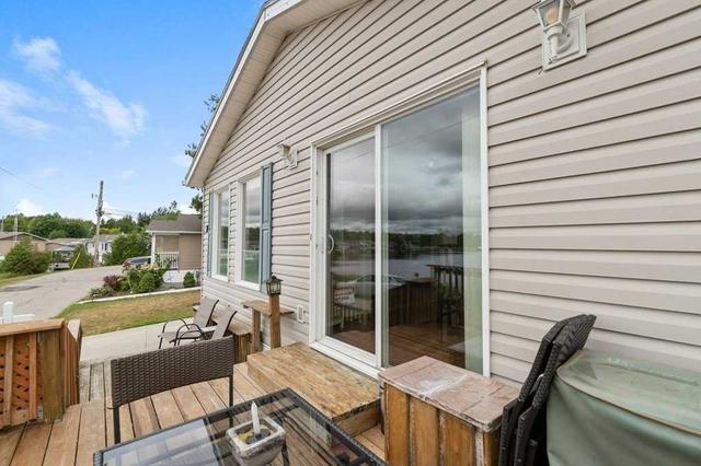27 Trillium Beach Rd, Condo with 2 bedrooms, 1 bathrooms and 2 parking in Puslinch ON | Image 19