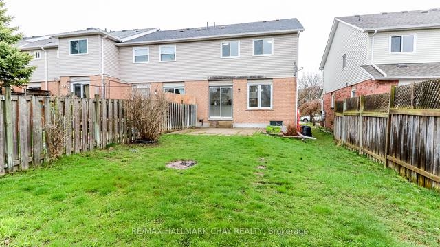 56 Brucker Rd, House attached with 3 bedrooms, 2 bathrooms and 3 parking in Barrie ON | Image 24