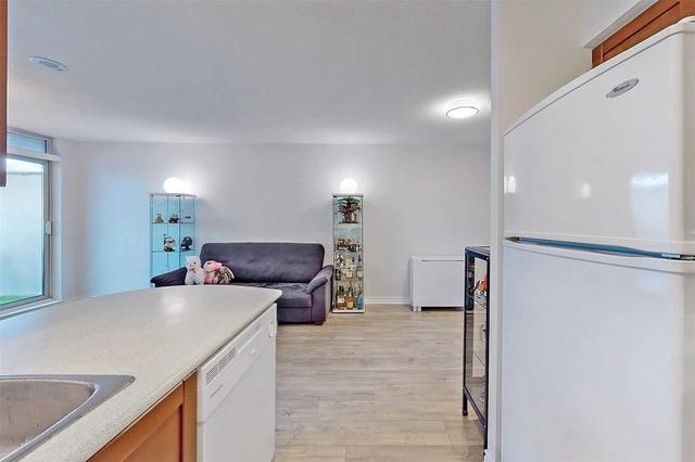 1113 - 3 Rean Dr, Condo with 1 bedrooms, 1 bathrooms and 1 parking in Toronto ON | Image 7