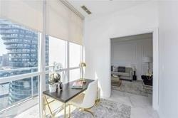 ph3104 - 70 Absolute Ave, Condo with 2 bedrooms, 3 bathrooms and 2 parking in Mississauga ON | Image 11