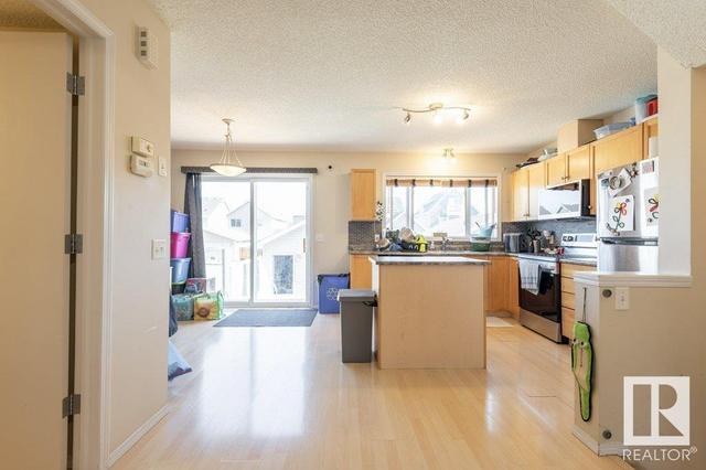 1223 76 St Sw, House semidetached with 3 bedrooms, 2 bathrooms and null parking in Edmonton AB | Image 12
