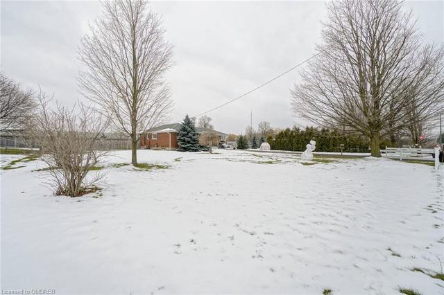 7560 No. 5 Side Road, House detached with 3 bedrooms, 2 bathrooms and 10 parking in Halton Hills ON | Image 36