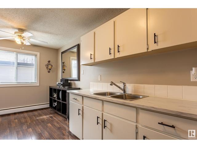 301 - 10740 105 St Nw, Condo with 1 bedrooms, 1 bathrooms and 1 parking in Edmonton AB | Image 6