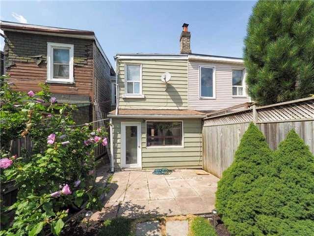 79 Coleman Ave, House attached with 3 bedrooms, 2 bathrooms and 1 parking in Toronto ON | Image 17