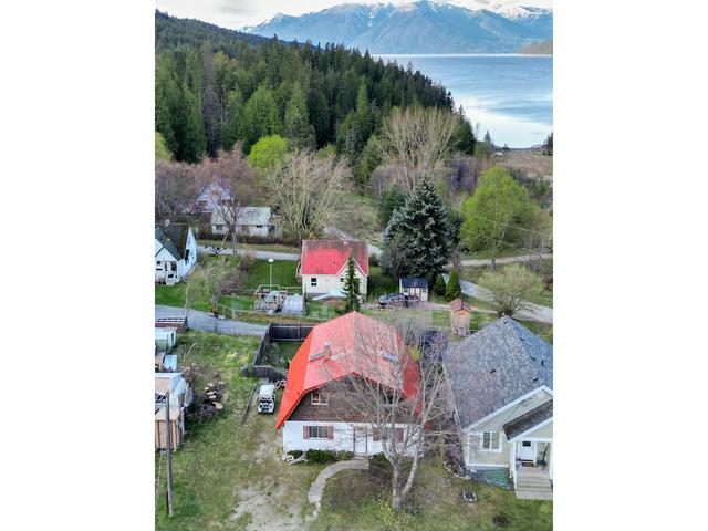 309 Fowler Street, House detached with 4 bedrooms, 3 bathrooms and 4 parking in Central Kootenay A BC | Image 8