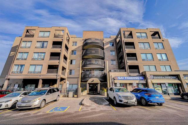 516 - 5800 Sheppard Ave E, Condo with 2 bedrooms, 3 bathrooms and 1 parking in Toronto ON | Card Image