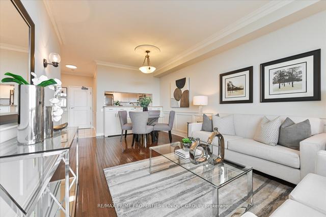 1403 - 8 Covington Rd, Condo with 2 bedrooms, 2 bathrooms and 1 parking in Toronto ON | Image 4