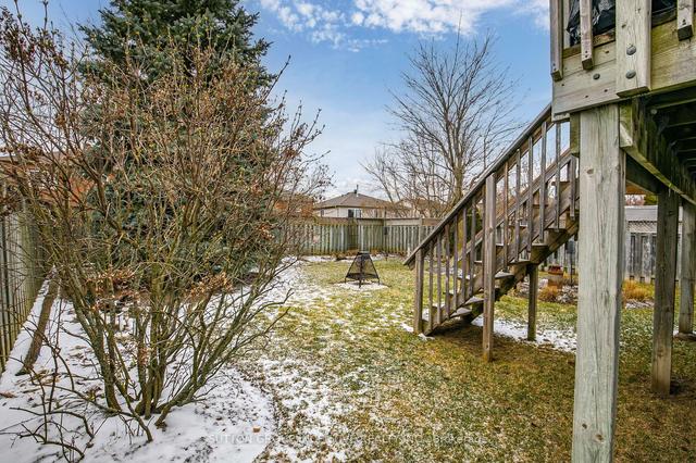 27 White Elm Rd, House detached with 2 bedrooms, 2 bathrooms and 2 parking in Barrie ON | Image 17