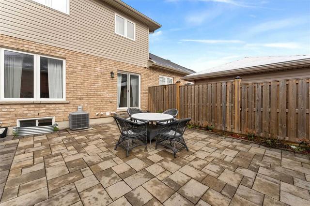 64 Celestial Cres, House attached with 3 bedrooms, 3 bathrooms and 4 parking in Hamilton ON | Image 30