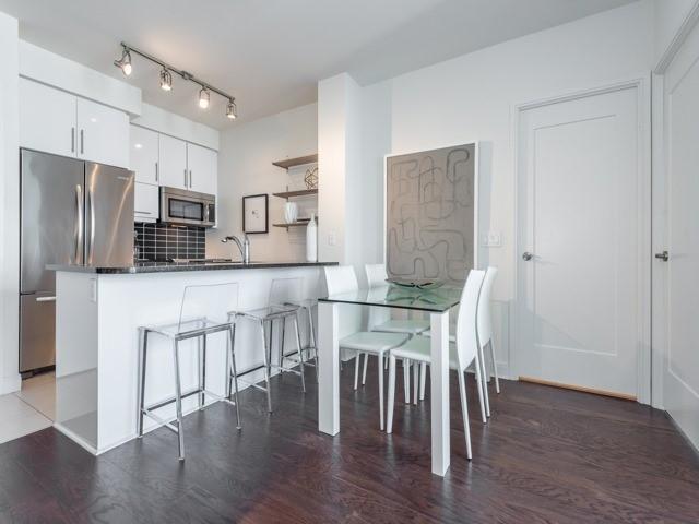 1001 - 825 Church St, Condo with 2 bedrooms, 2 bathrooms and 1 parking in Toronto ON | Image 6