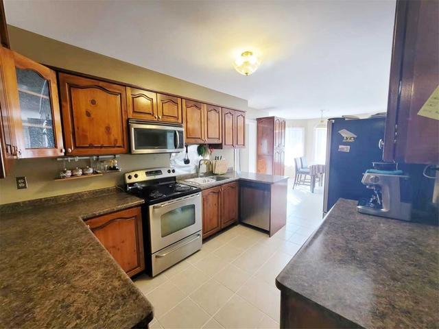 44 Springfield Dr, House detached with 4 bedrooms, 4 bathrooms and 4 parking in Markham ON | Image 5