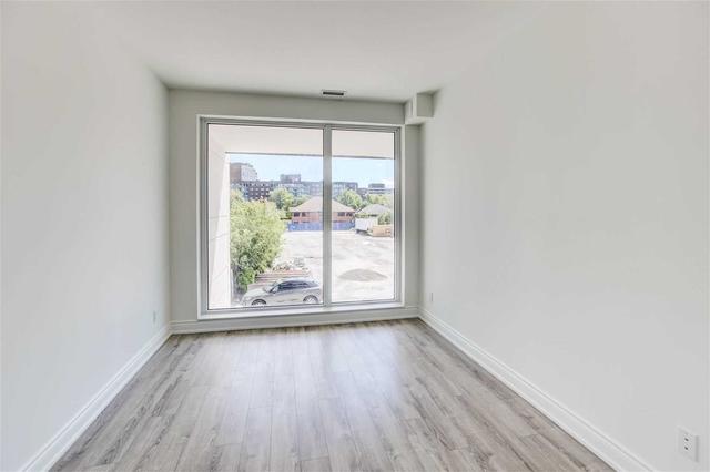 106c - 9618 Yonge St, Condo with 2 bedrooms, 3 bathrooms and 1 parking in Richmond Hill ON | Image 4