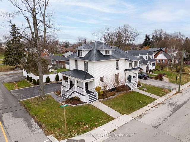 19 Sherring St S, House detached with 5 bedrooms, 3 bathrooms and 8 parking in Haldimand County ON | Image 1