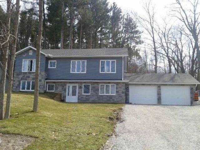 45 Therrien Crt, House detached with 3 bedrooms, 2 bathrooms and 8 parking in Penetanguishene ON | Image 1