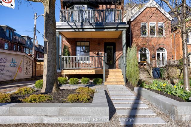 160 Howland Ave, House detached with 4 bedrooms, 4 bathrooms and 2 parking in Toronto ON | Image 12