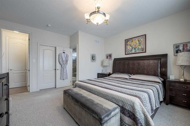 40 Hillcrest Dr, Condo with 2 bedrooms, 3 bathrooms and 4 parking in New Tecumseth ON | Image 5