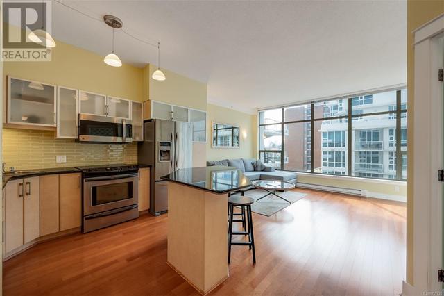 501 - 845 Yates St, Condo with 1 bedrooms, 1 bathrooms and 1 parking in Victoria BC | Image 2