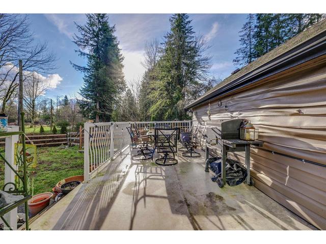 30343 Dewdney Trunk Road, House detached with 3 bedrooms, 3 bathrooms and 15 parking in Mission BC | Image 30